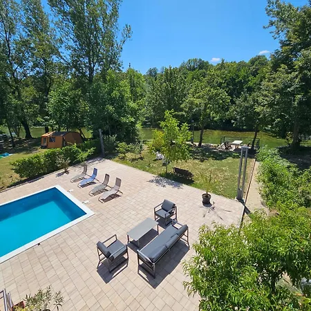 Vikendica Na Sani Datea Dom wakacyjny