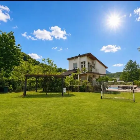 Vikendica Na Sani Datea Sanski Most
